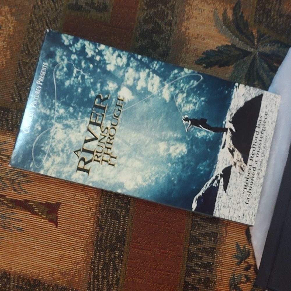 River Runs Through It DVD Tape 📼 - Picture 3 of 5